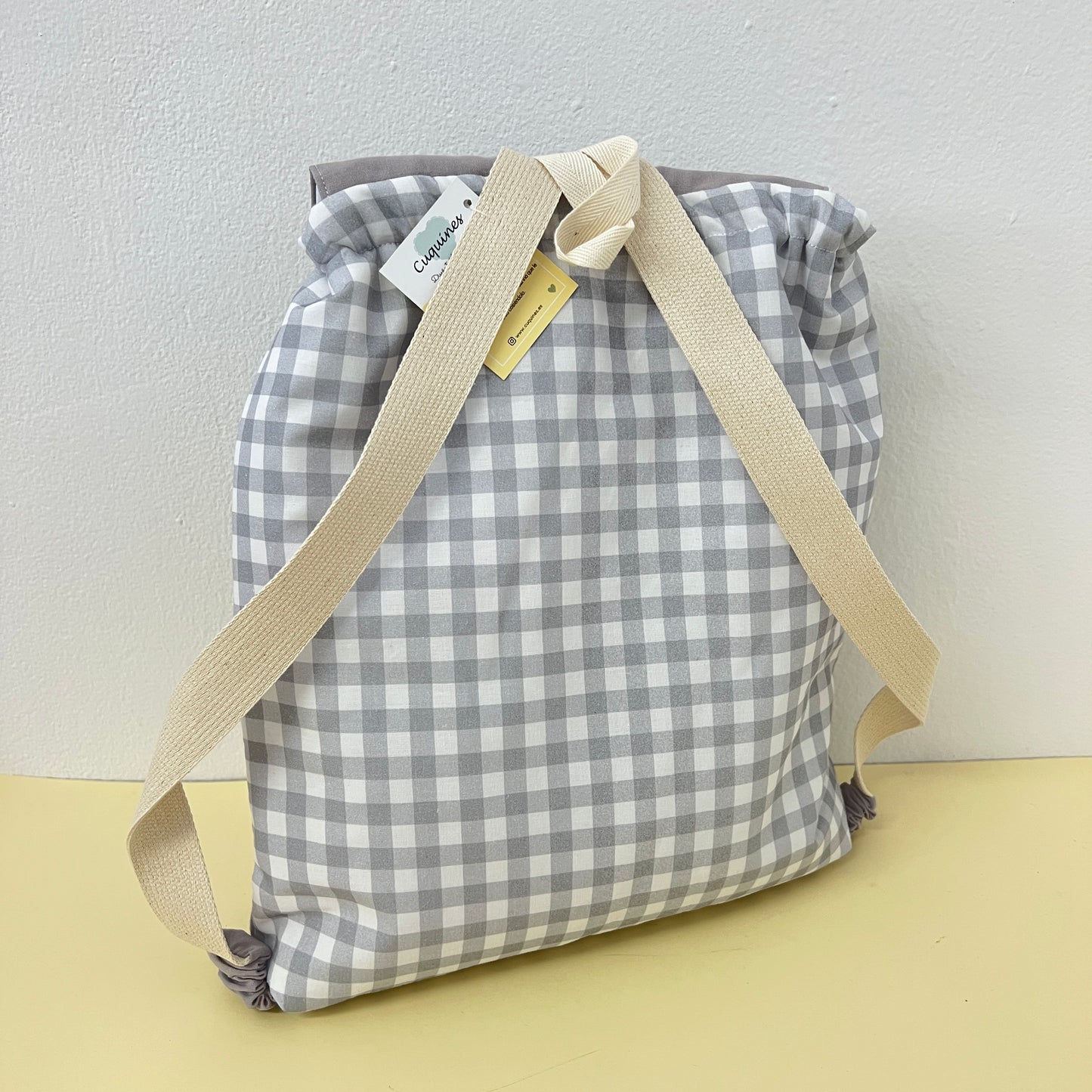 Mochila de solapa Vichy Gris
