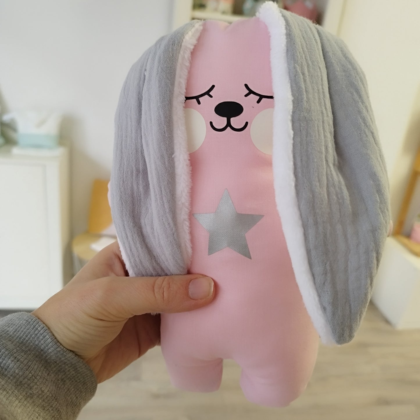 Luci – Peluche bebé que brilla en la oscuridad