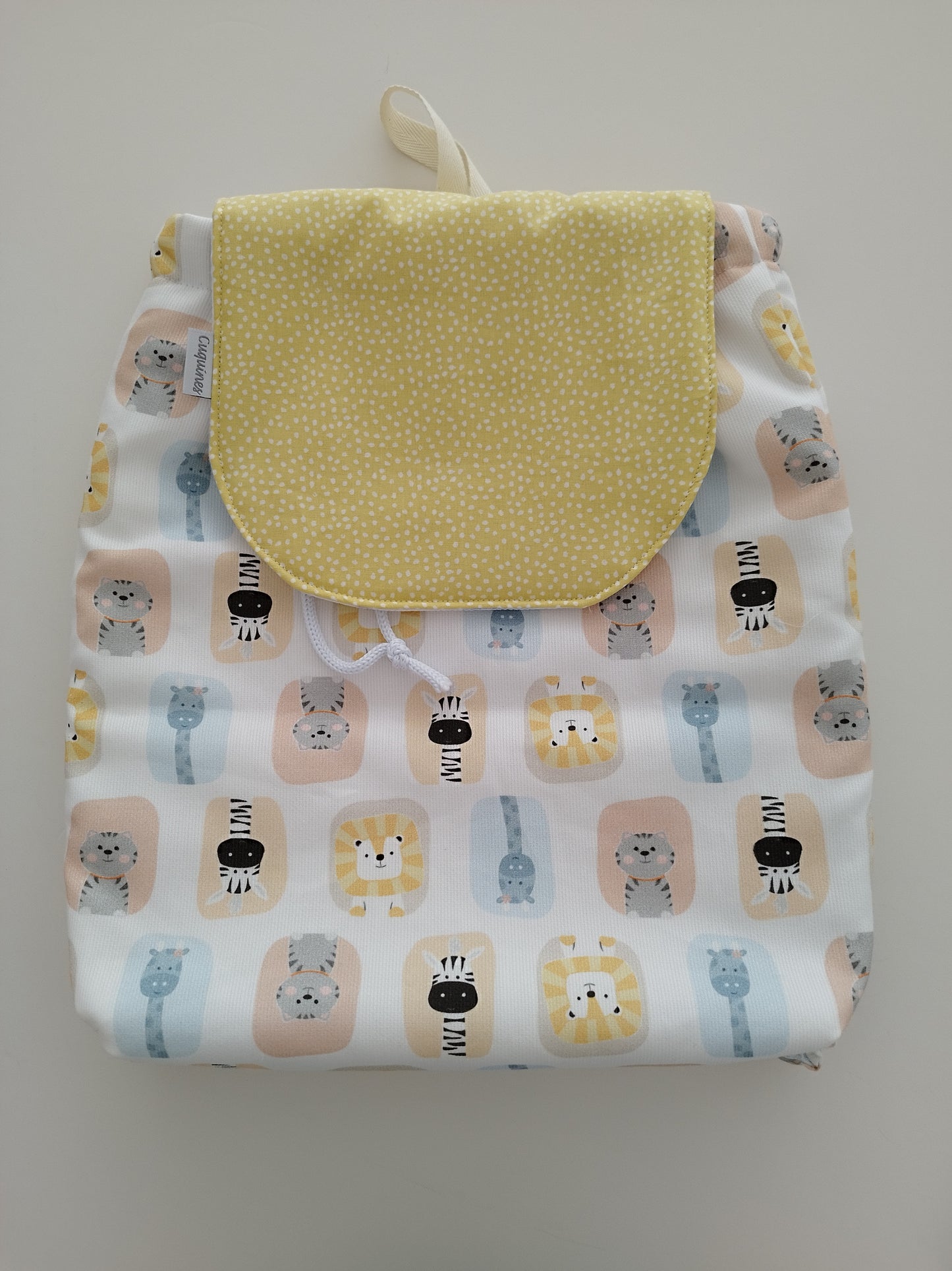 Mochila de solapa Friends